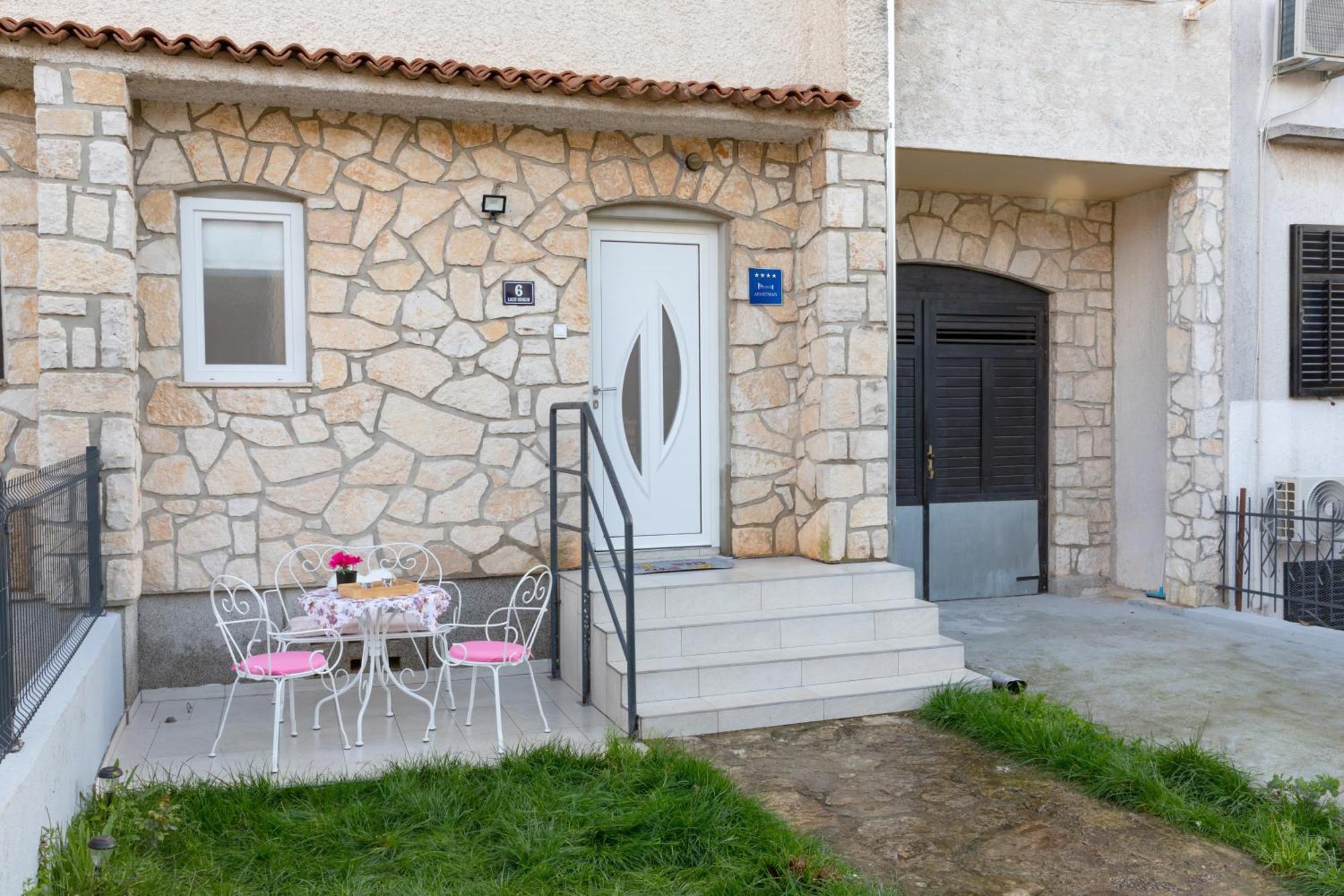 All'S Kingdom Rovinj Extérieur photo